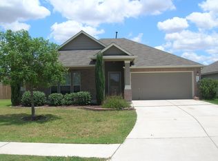 1101 Blewett Dr, Hutto, TX 78634