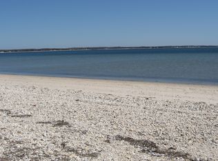 785 Vanston Rd, Cutchogue, NY 11935