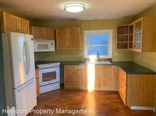 1417 E 1st St, Duluth, MN 55805