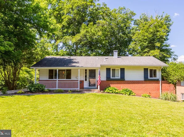 13806 Sloan St, Rockville, MD 20853