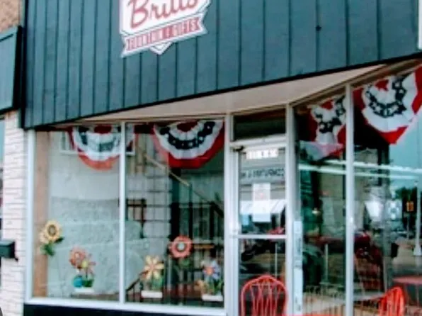 118 W 6th St, Concordia, KS 66901