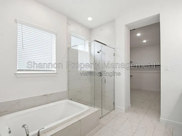 14314 Olive Harbor Trl — Photo 13