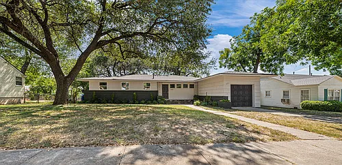 32300 Proctor Ave Photo 1