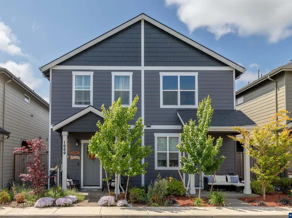 1869 SE Mulberry Ave, Dallas, OR 97338