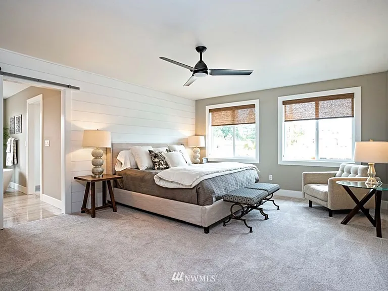 4820 24th Avenue Ct NW — Photo 9