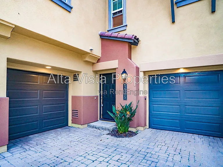 2785 Matera Ln — Photo 29