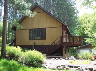 7200 Woodcrest Dr, Rhinelander, WI 54501