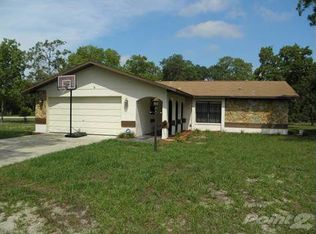 11635 Pine Forest Dr, New Port Richey, FL 34654