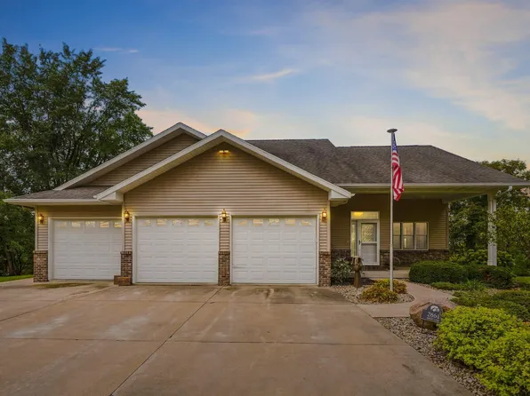 2661 Scenic Ln, Nashua, IA 50658