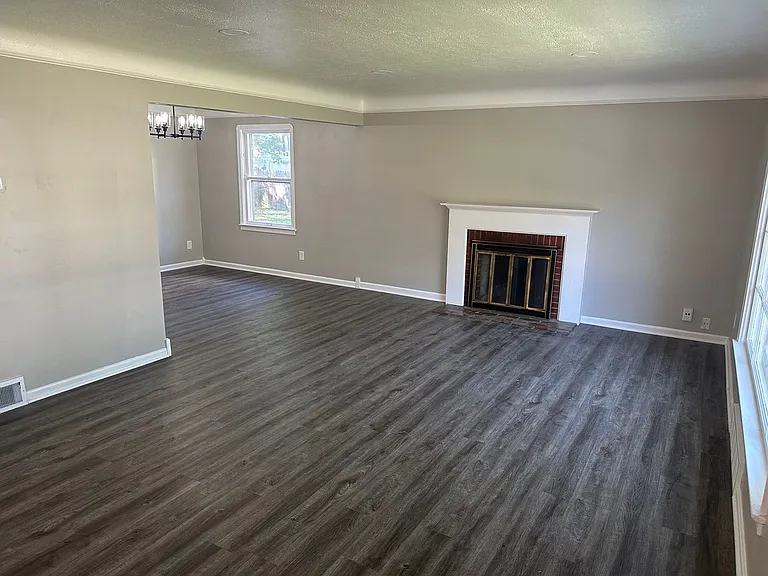 3754 Freemont Rd — Photo 5