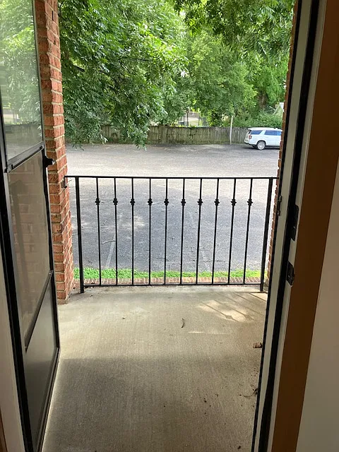 3 bed, 1436 sqft, $3,650 — Photo 4