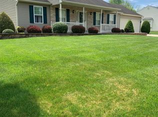 101 Brookhollow Ct, Mickleton, NJ 08056