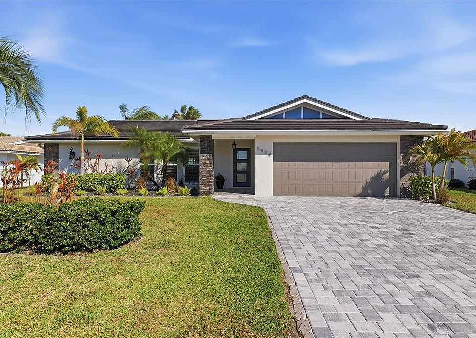 1st image of 5424 Pilots Pl