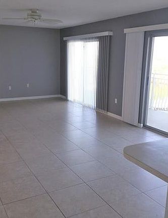 4th image of 8819 Bay Pointe Dr #202