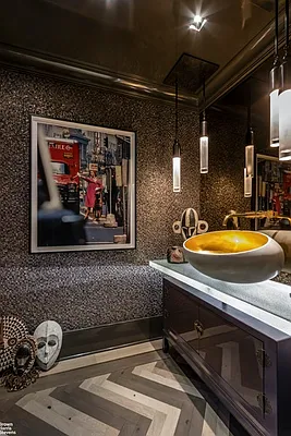 Sold by Brown Harris Stevens | media 20