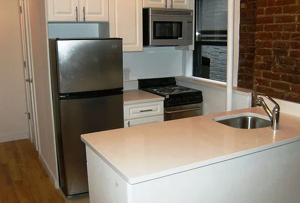 Rented by Sky Management | media 42