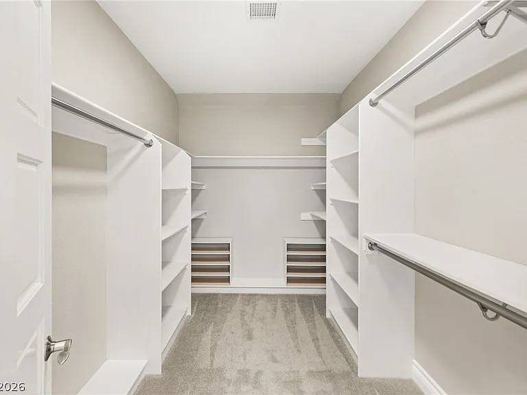 13 Dovetail Cir — Photo 22