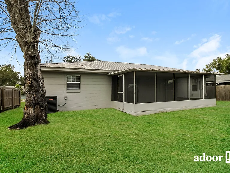 3334 SW 147th St — Photo 15
