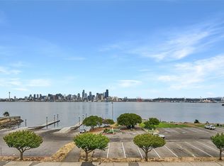 Seabird, Seattle, WA 98116