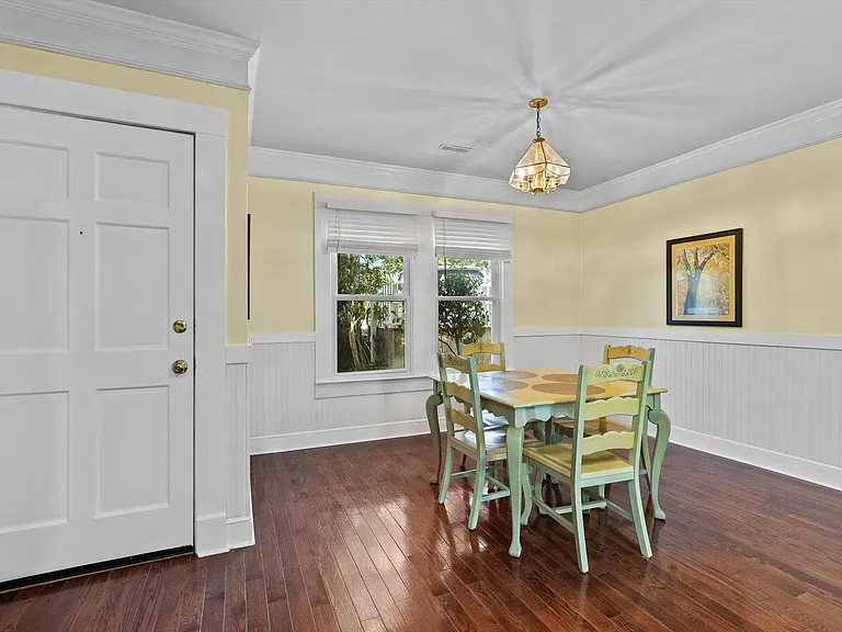 549 S Crest Rd #1 — Photo 13