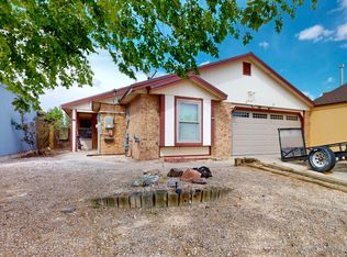 2040 Gomez Dr SW, Los Lunas, NM 87031