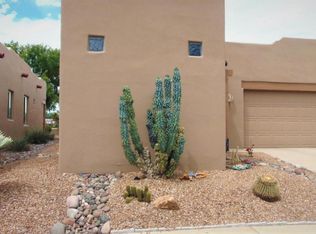 760 W Calle De La Pelotita, Green Valley, AZ 85614