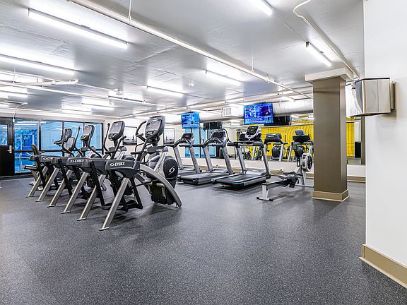 BellevuePark_amenity_ fitness center