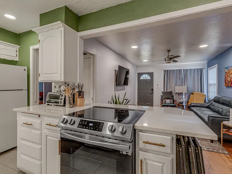 1009 Idaho St — Photo 12