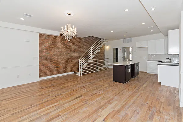 Sold by Prime Homes Management | media 13