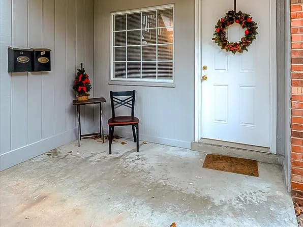 333 E 4th St APT A1, Frankfort, KY 40601