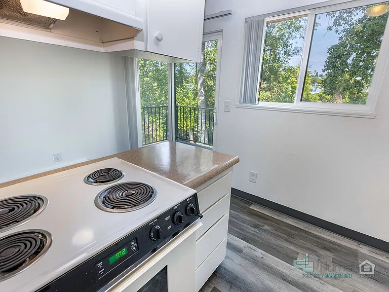 Brookside at Johnson Creek Apartments — Photo 42