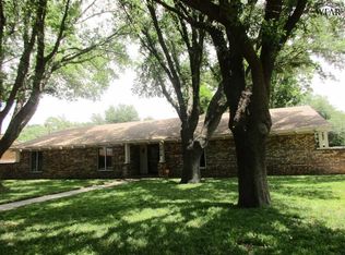 2619 Oaklawn Dr, Vernon, TX 76384