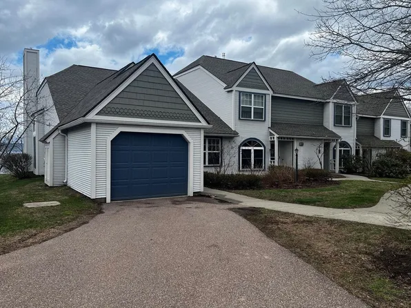 22 Northshore Drive, Burlington, VT 05408