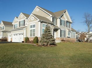 24 Pritchard Ct #24, Fishkill, NY 12524