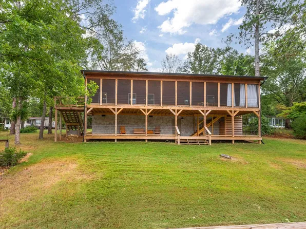 64 Bayou Ridge Ln, Talladega, AL 35160