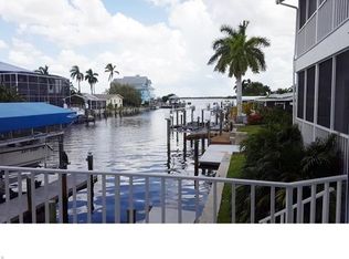 11862 Island Ave, Matlacha, FL 33993