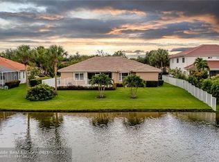 12920 Country Glen Dr, Cooper City, FL 33330