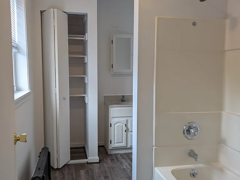 1022 Pearl St #3 — Photo 1