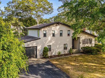 22 Howell Place, Speonk, NY, 11972