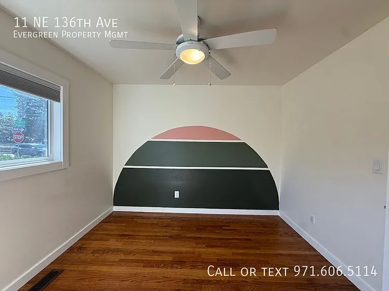 11 NE 136th Ave — Photo 16