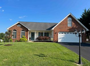 19 Beecham Rd, Fishersville, VA 22939