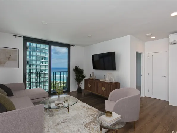 987 Queen St #3404, Honolulu, HI 96814