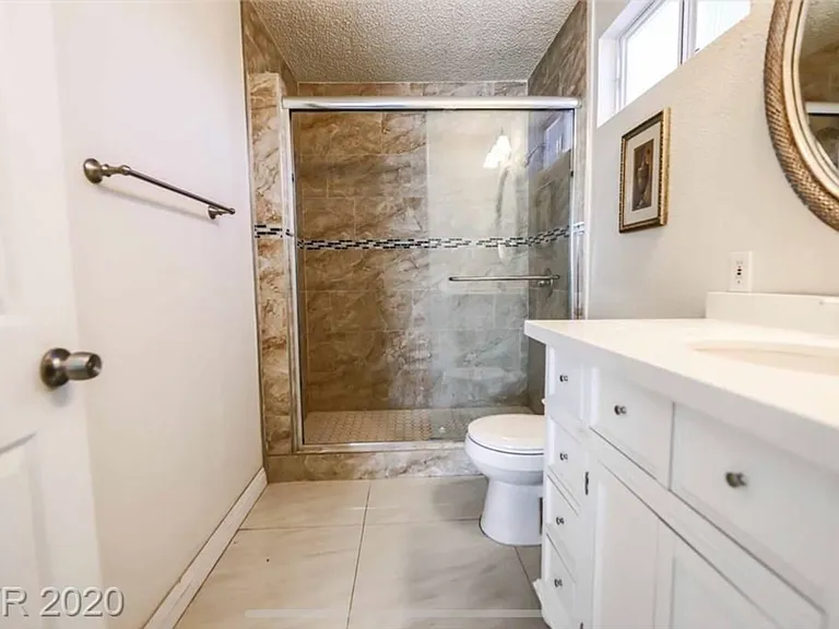 3462 Myrtle Ave — Photo 16