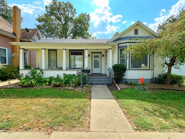 107 W Larue St, Streator, IL 61364