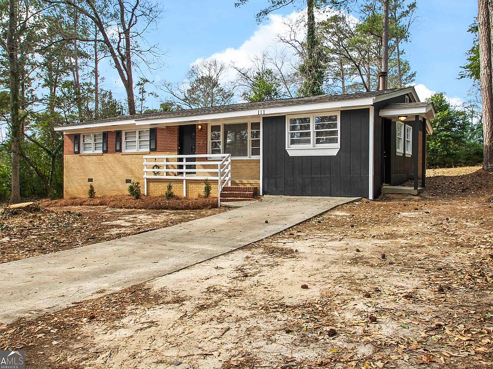 1st image of 111 Pattie Dr