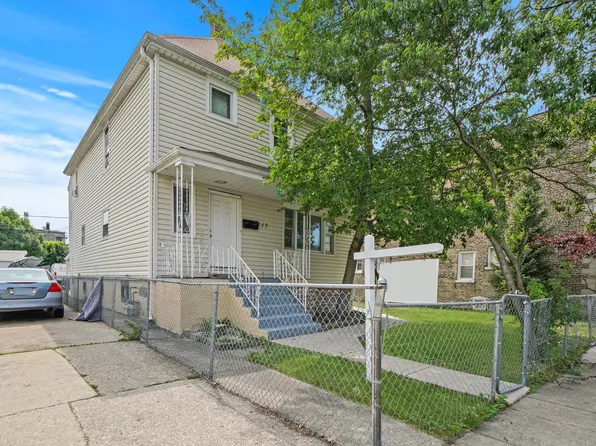 117 N 23rd Ave, Melrose Park, IL 60160