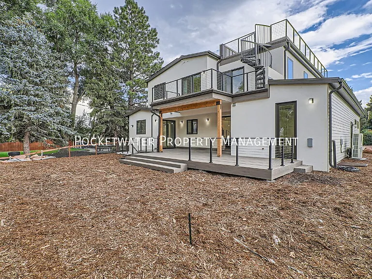 3595 Darley Ave — Photo 34