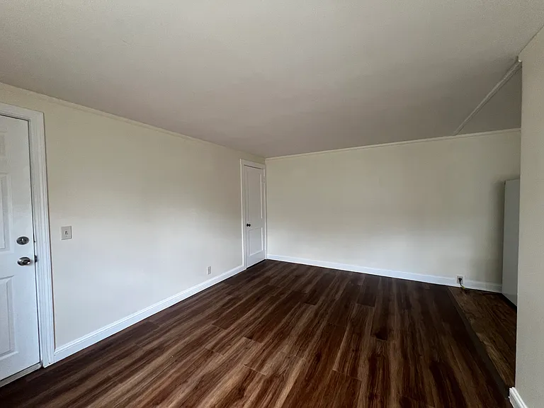 46 Main St #1 — Photo 4