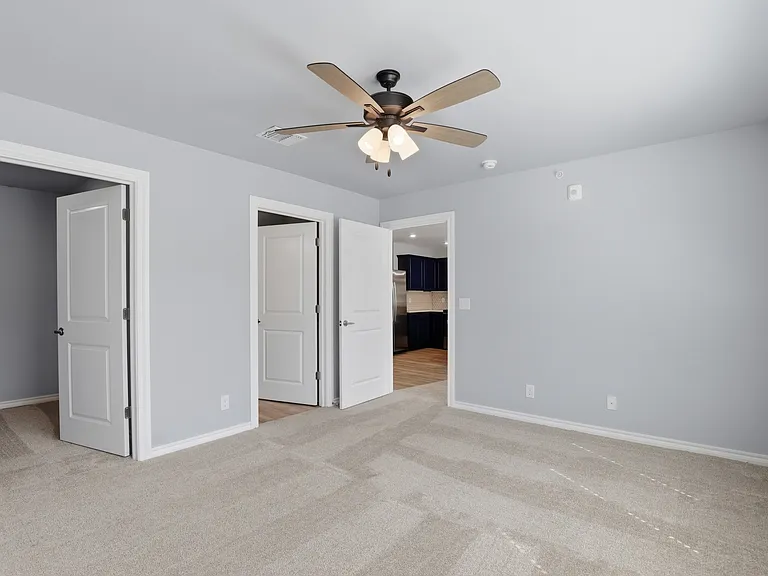 Villas at Rose Creek — Photo 12