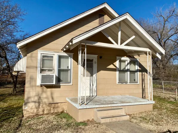 516 W 10th Ave, Stillwater, OK 74074